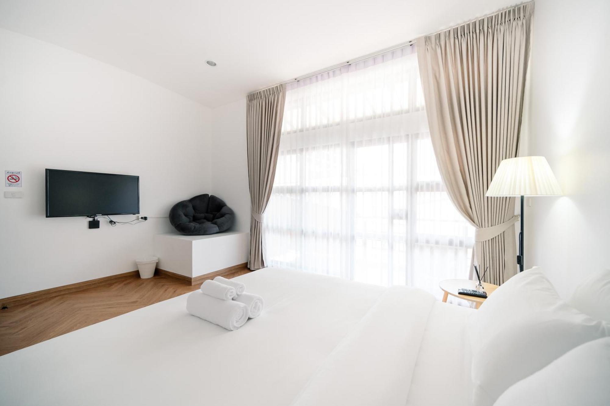 Hotel Mitt Haus Bangkok Esterno foto